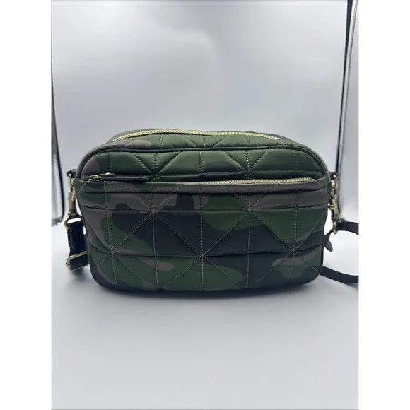 TWELVElittle Diaper Clutch Crossbody Diaperbag with Changing Pad Camo - Picture 5 of 15